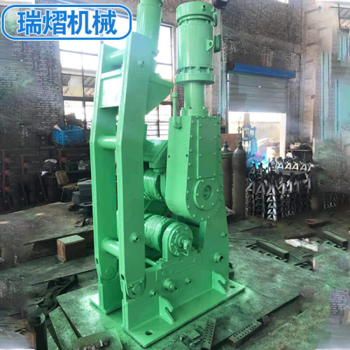 點(diǎn)擊查看拉矯機(jī)22 大圖